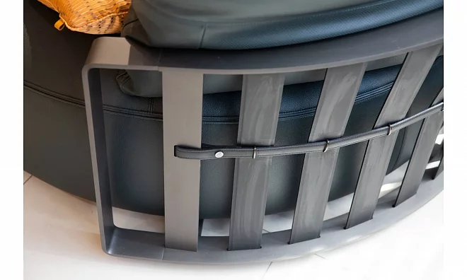 Диван POLTRONA FRAU Scarlett SCARLETT