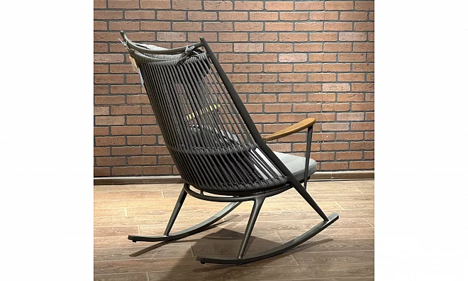 Уличное кресло-качалка Saloni X-Type 442650