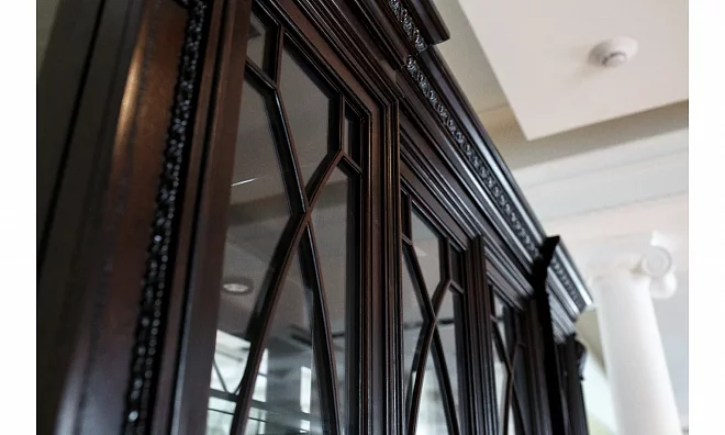 Thomasville Brompton Hall Витрина 4Дв 45321-430