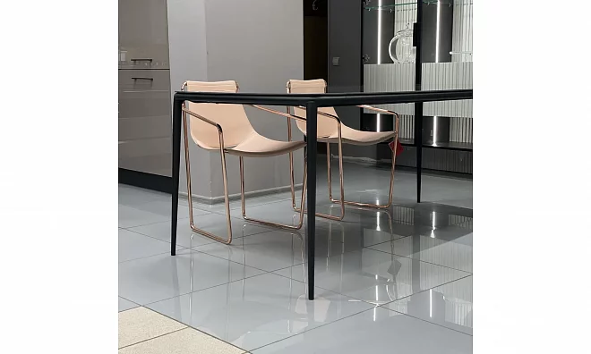 Стол обеденный Midj Lea T1940190