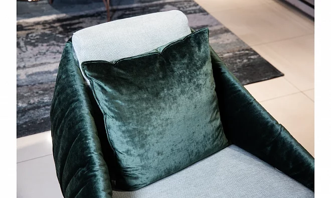 Кресло Nicoline Salotti Giola 1000