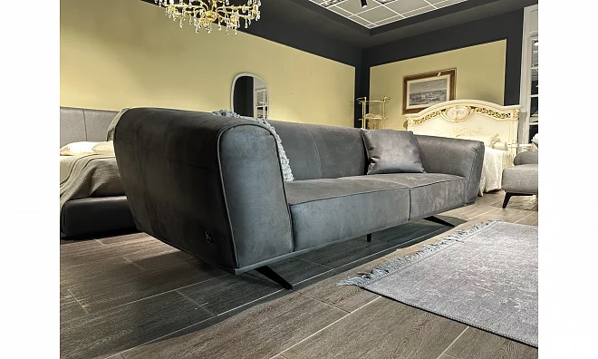 Диван Saloni New Castle 441644