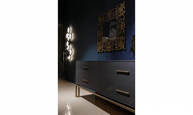 Комод TOSCONOVA ORO CON BASE IN METALLO ORONCO