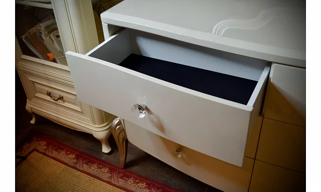 Комод FRATELLI BARRI Roma FB.CH.RM.671