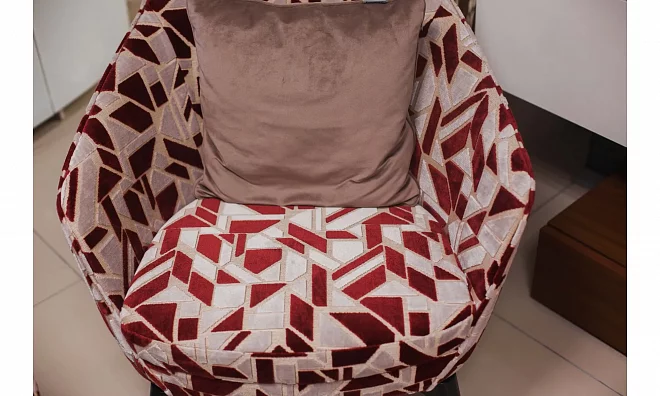 Hugo Кресло АТ-01.32