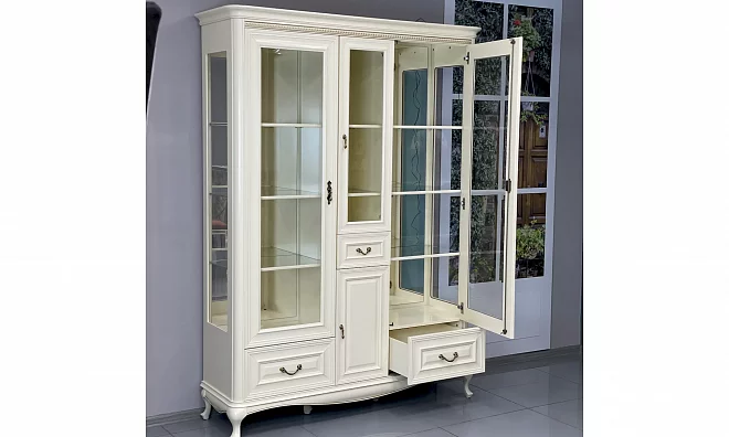 Taranko Verona Витрина V-W3