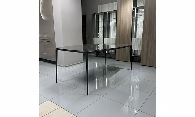 Стол обеденный Midj Lea T1940190